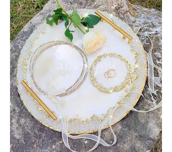 Στρόγγυλος δίσκος γάμου με χρυσές λεπτομέρειες από ξύλο & υγρό γυαλί