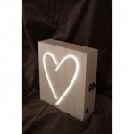 ΚΟΥΤΙ ΓΙΑ ΣΤΕΦΑΝΑ-ΜΑΡΤΥΡΙΚΑ-ΔΩΡΟΥ ΜΕ ΚΑΡΔΙΑ LED 