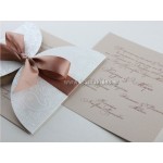 Προσκλητήριο γάμου ρομαντικό με ανάγλυφο φάκελο, 7615