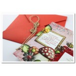 Προσκλητήριο βάπτισης με μανιταρόσπιτο και λουλούδια